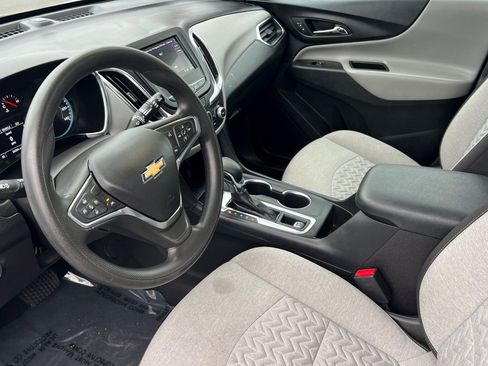 Used 2024 Chevrolet Equinox LS image 7