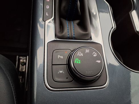 Used 2023 Chevrolet Blazer RS w/ Driver Confidence II Package image 10