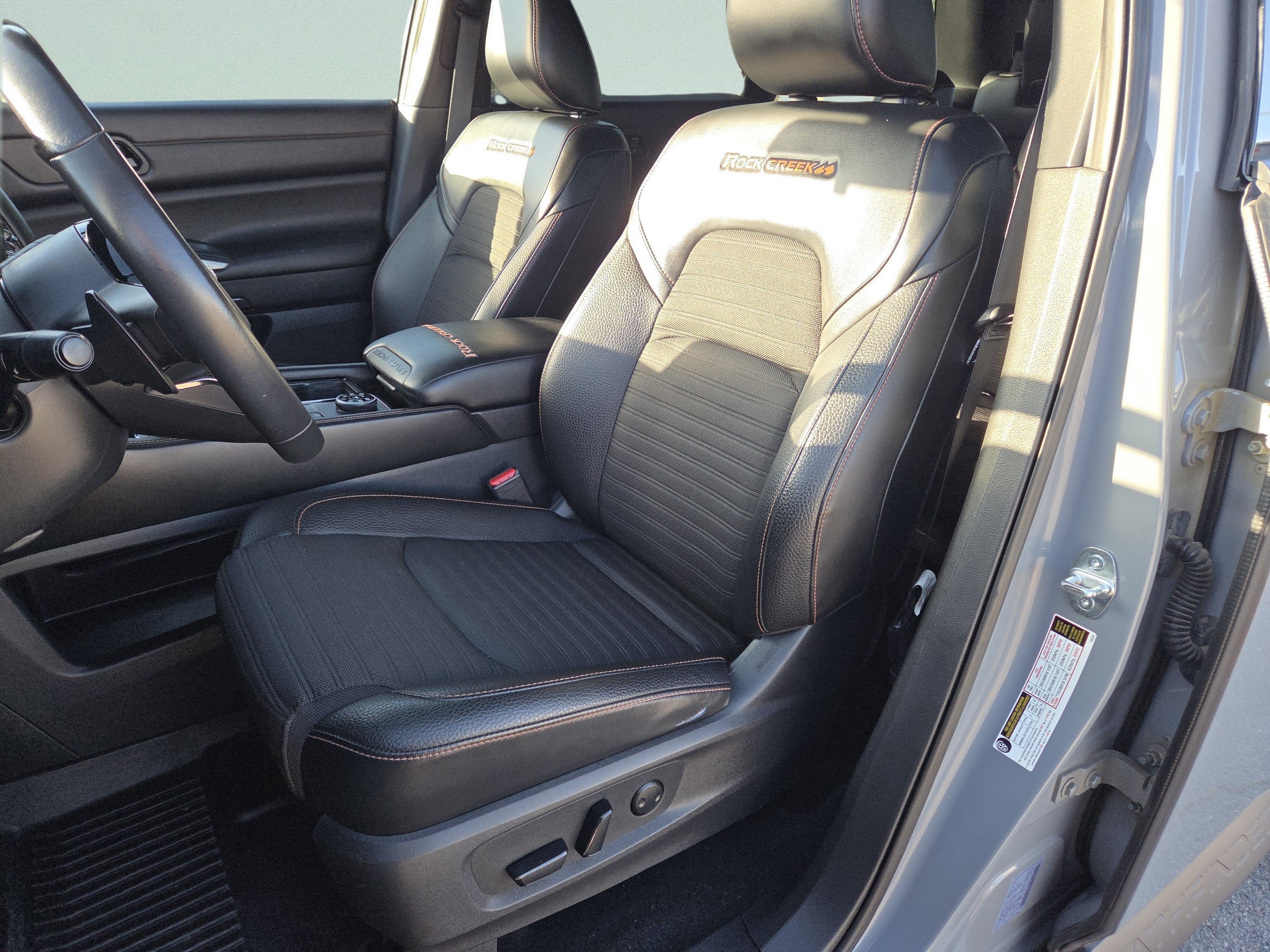 Used 2023 Nissan Pathfinder Rock Creek AWD/4WD image 6