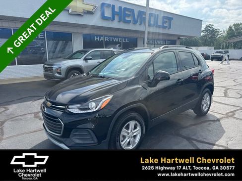 Used 2022 Chevrolet Trax LT w/ Driver Confidence Package AWD/4WD image 1