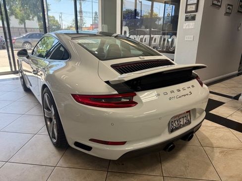 Used 2019 Porsche 911 Carrera S RWD image 5