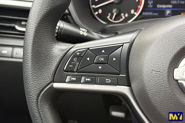 Used 2024 Nissan Altima 2.5 SV FWD image 27
