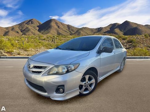 Used 2012 Toyota Corolla S FWD image 2