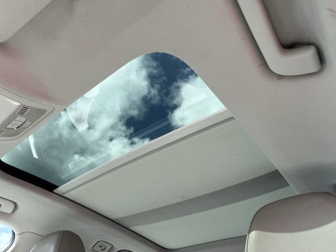 Used 2010 Audi A4 2.0T Premium Plus image 28