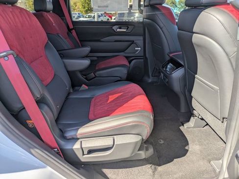 New 2026 Nissan Armada NISMO image 32