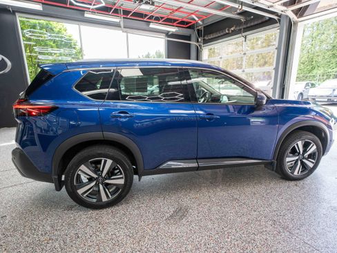 Used 2023 Nissan Rogue SL w/ SL Premium Package AWD/4WD image 4