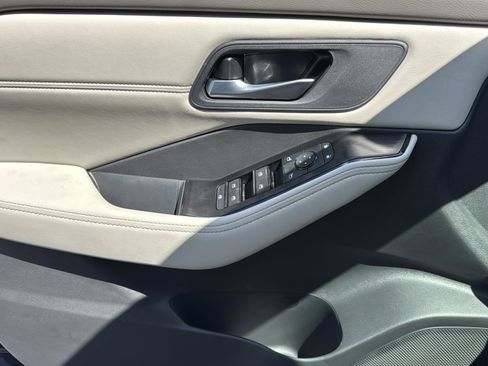 New 2026 Nissan Rogue SV FWD image 26