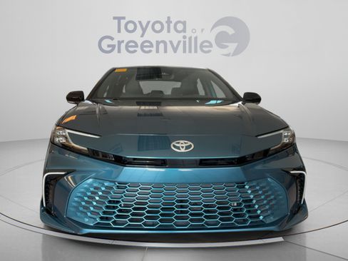 Certified 2025 Toyota Camry XSE FWD image 9