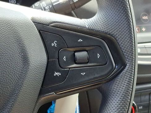 Used 2021 Chevrolet TrailBlazer LS image 21