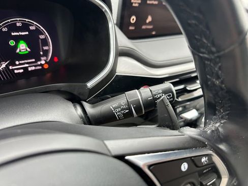 Used 2023 Acura MDX SH-AWD w/ Technology Package image 26