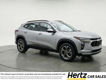 Used 2025 Chevrolet Trax LT w/ LT Convenience Package