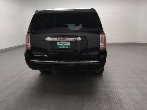 Used 2019 GMC Yukon XL Denali w/ Denali Ultimate Package AWD/4WD image 7
