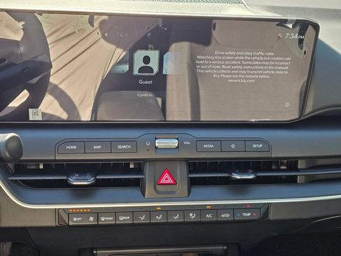 New 2026 Kia K4 FWD image 12