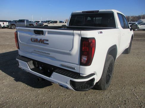 New 2026 GMC Sierra 1500 Elevation w/ Elevation Premium Package image 5