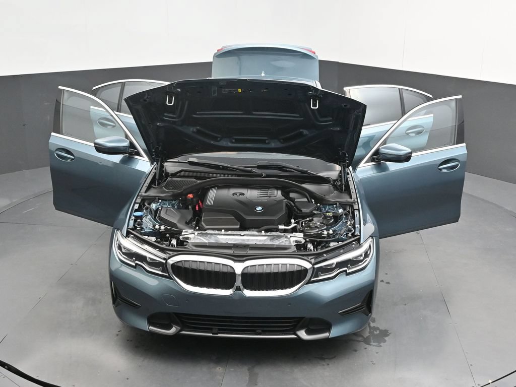 Used 2021 BMW 330i Sedan w/ Premium Package RWD image 53