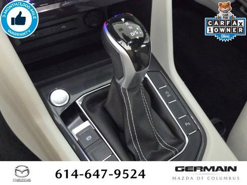 Used 2023 Volkswagen Tiguan SE R-Line image 27