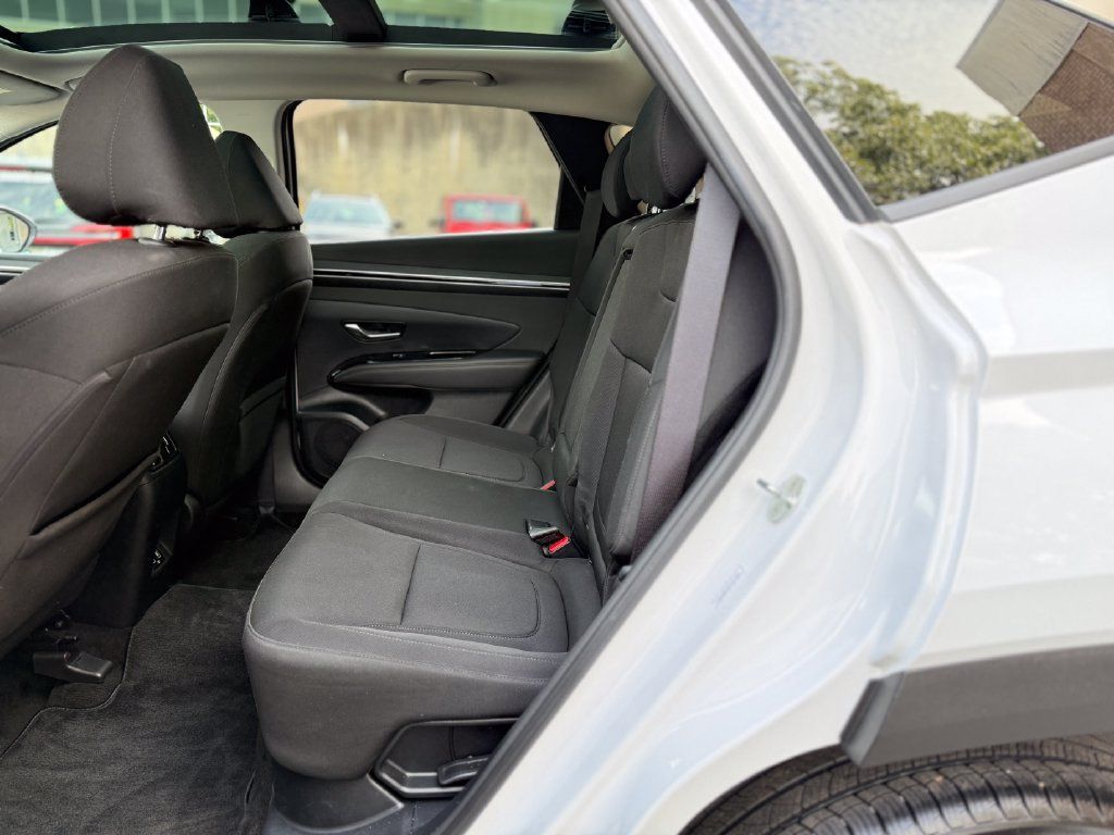 Used 2022 Hyundai Tucson SEL AWD/4WD image 13