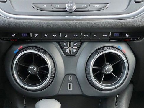 Certified 2023 Chevrolet Blazer LT image 22