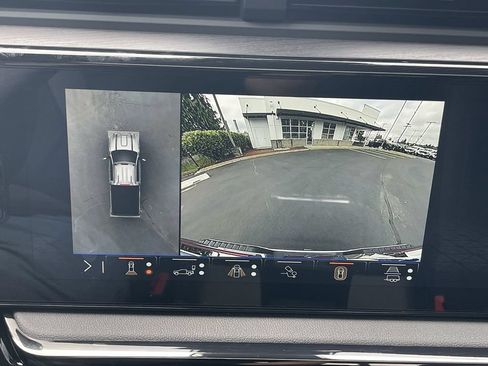 New 2026 GMC Sierra 2500 AT4 w/ AT4 Premium Plus Package AWD/4WD image 15