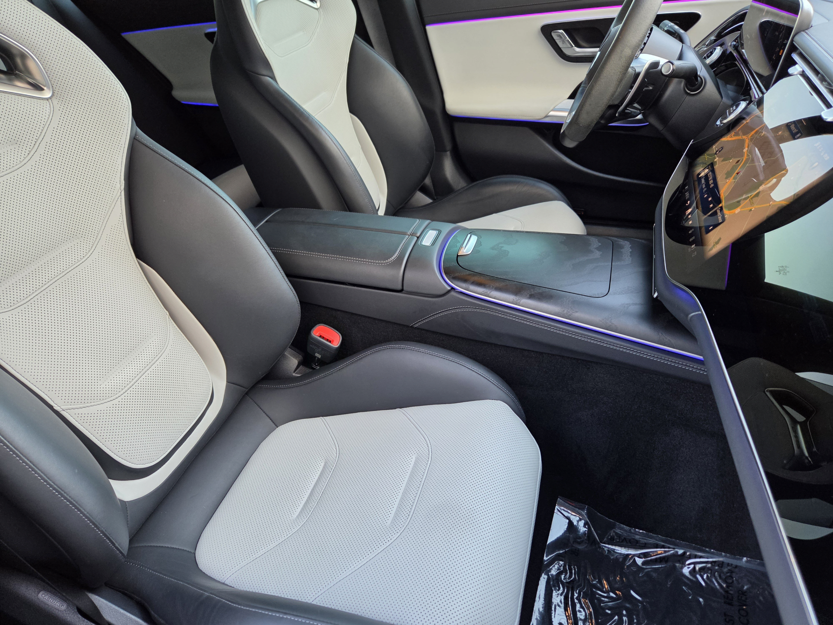 Used 2025 Mercedes-Benz E 53 AMG e 4MATIC Sedan image 13