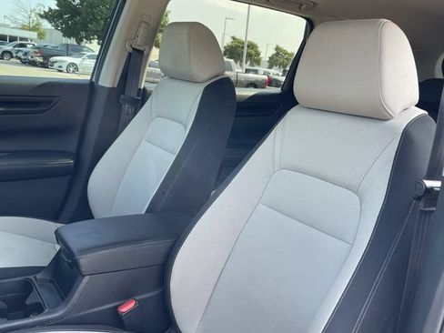 Used 2023 Honda CR-V EX image 24