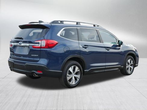 Certified 2025 Subaru Ascent Premium AWD/4WD image 7