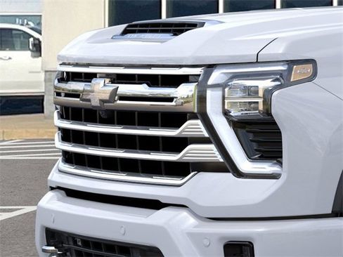 New 2026 Chevrolet Silverado 3500 High Country w/ High Country Premium Package image 13