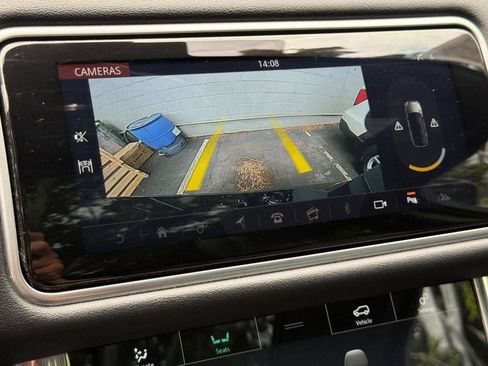 Used 2019 Land Rover Range Rover Sport HSE AWD/4WD image 28