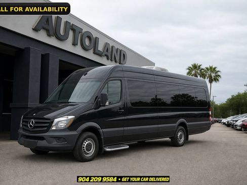 Used 2017 Mercedes-Benz Sprinter 3500 image 1