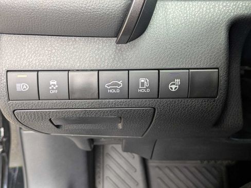 Used 2024 Toyota Camry SE w/ Cold Weather Package AWD/4WD image 16