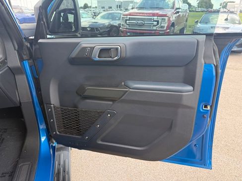Used 2024 Ford Bronco Outer Banks image 19