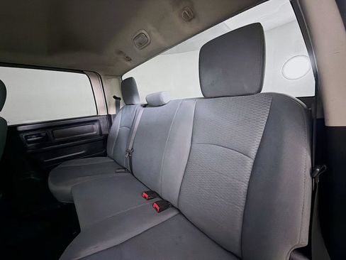 Used 2014 RAM 3500 Tradesman w/ Chrome Appearance Group AWD/4WD image 18