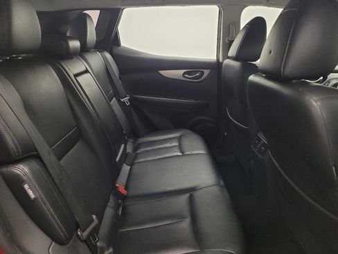 Used 2020 Nissan Rogue Sport SL FWD image 19