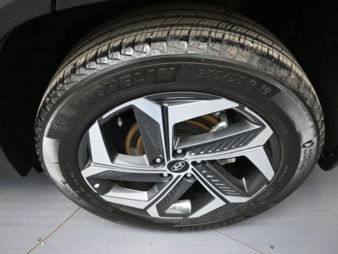 Certified 2023 Hyundai Tucson Limited image 15