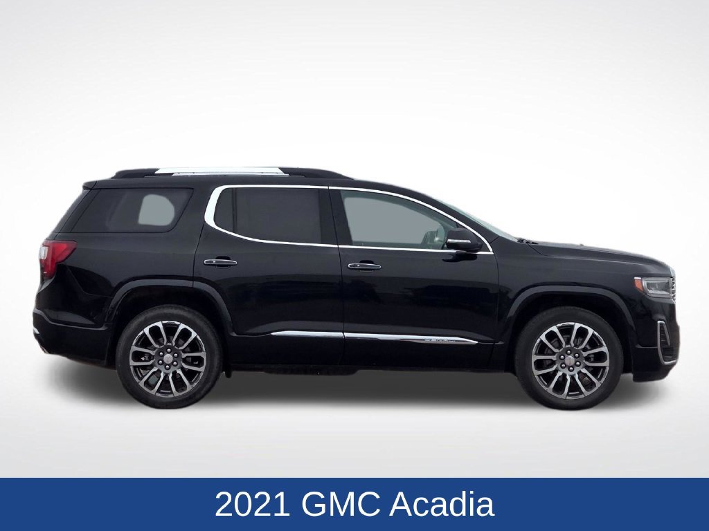 Used 2021 GMC Acadia Denali w/ Denali Ultimate Package AWD/4WD image 2