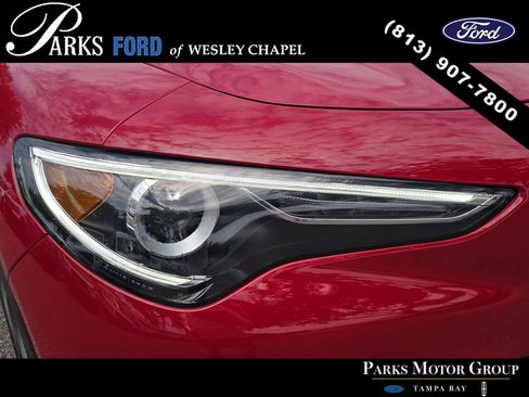 Used 2023 Alfa Romeo Stelvio Sprint RWD image 6