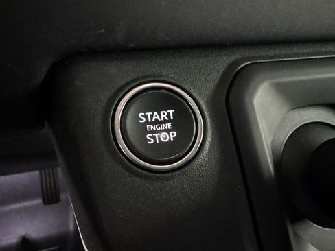 Used 2025 Land Rover Defender 110 S AWD/4WD image 16
