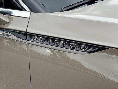 New 2025 Lincoln Aviator Black Label image 10