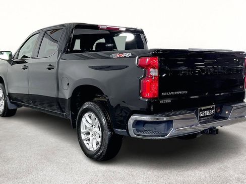 Used 2024 Chevrolet Silverado 1500 LT image 17