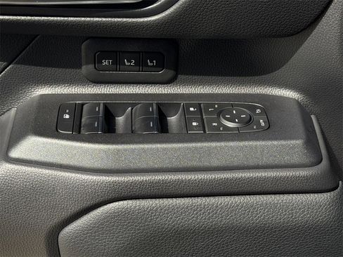 Used 2025 Toyota Land Cruiser w/ Premium Package image 24