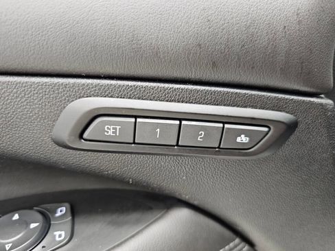 Used 2019 Buick LaCrosse Premium w/ Driver Confidence Package II image 21