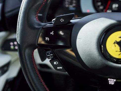 Used 2022 Ferrari Roma Base image 49