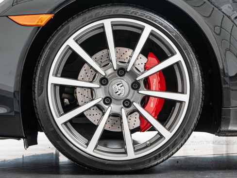 Used 2014 Porsche 911 Carrera S RWD image 10