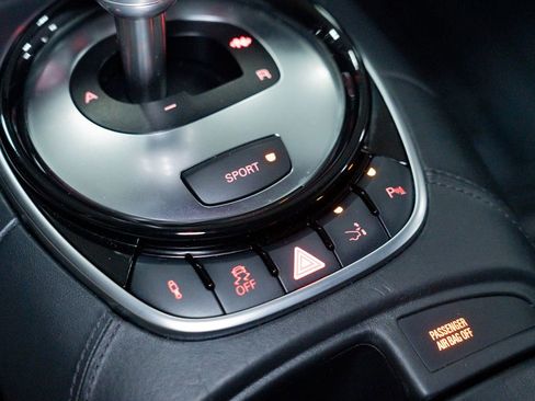 Used 2014 Audi R8 V8 w/ Convenience Package image 44