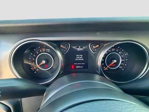 Certified 2021 Jeep Wrangler Sport image 39