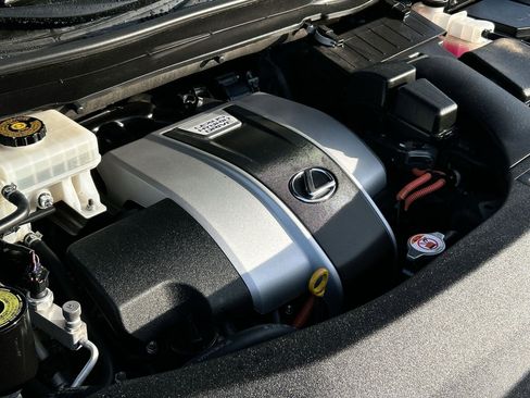 Used 2018 Lexus RX 450h RX 450h w/ Premium Package image 23