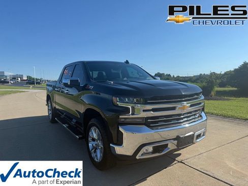 Used 2022 Chevrolet Silverado 1500 LTZ w/ LTZ Premium Package AWD/4WD image 1