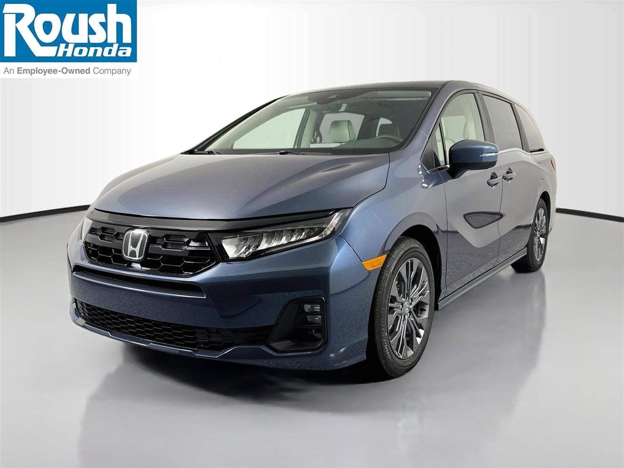 New 2027 Honda Odyssey Touring image 1