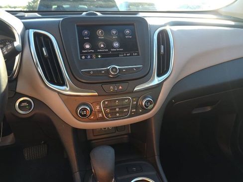 Used 2024 Chevrolet Equinox LT image 24