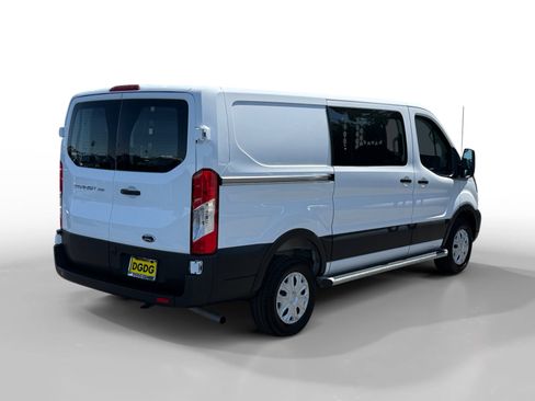 Used 2025 Ford Transit 250 Low Roof w/ Exterior Upgrade Package RWD image 5